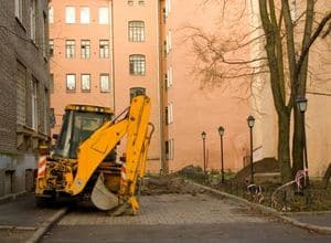 It is recommended to hire professionals for an excavation project. 